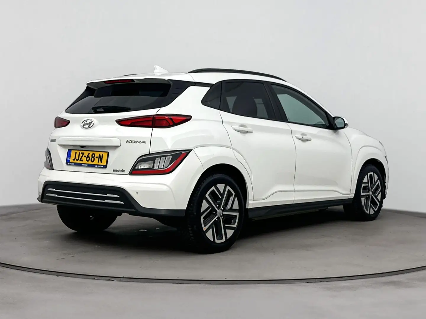 Hyundai KONA EV Fashion 64 kWh | Parkeersensoren voor en achter Blanc - 2