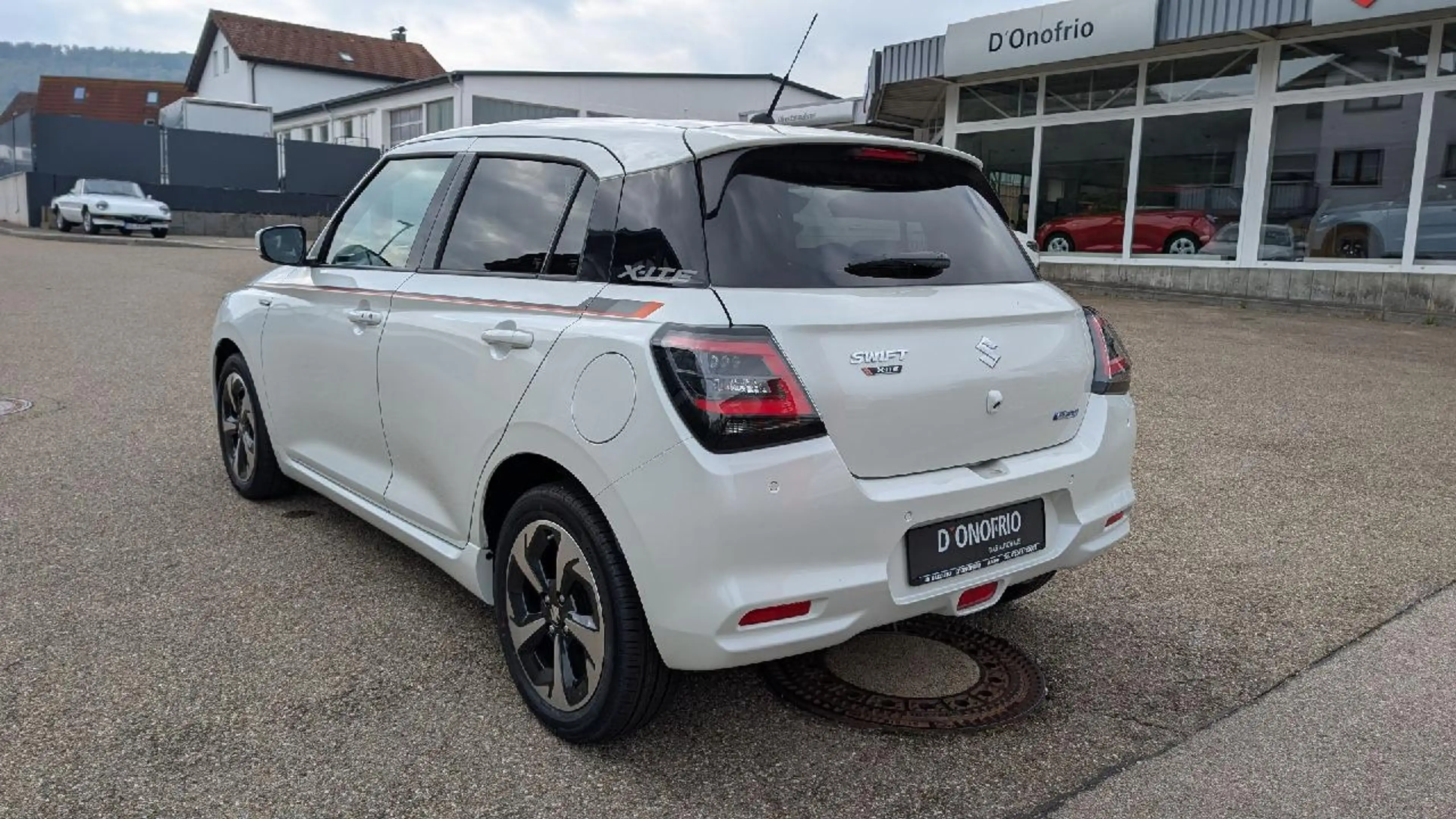 Suzuki Swift 1.2 Dualjet Hybrid 60 kW Comfort+ X-ITE mit WKR — photo 7