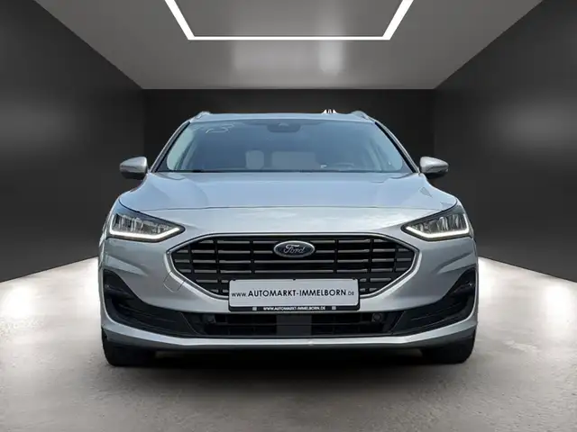 Ford Focus view 9