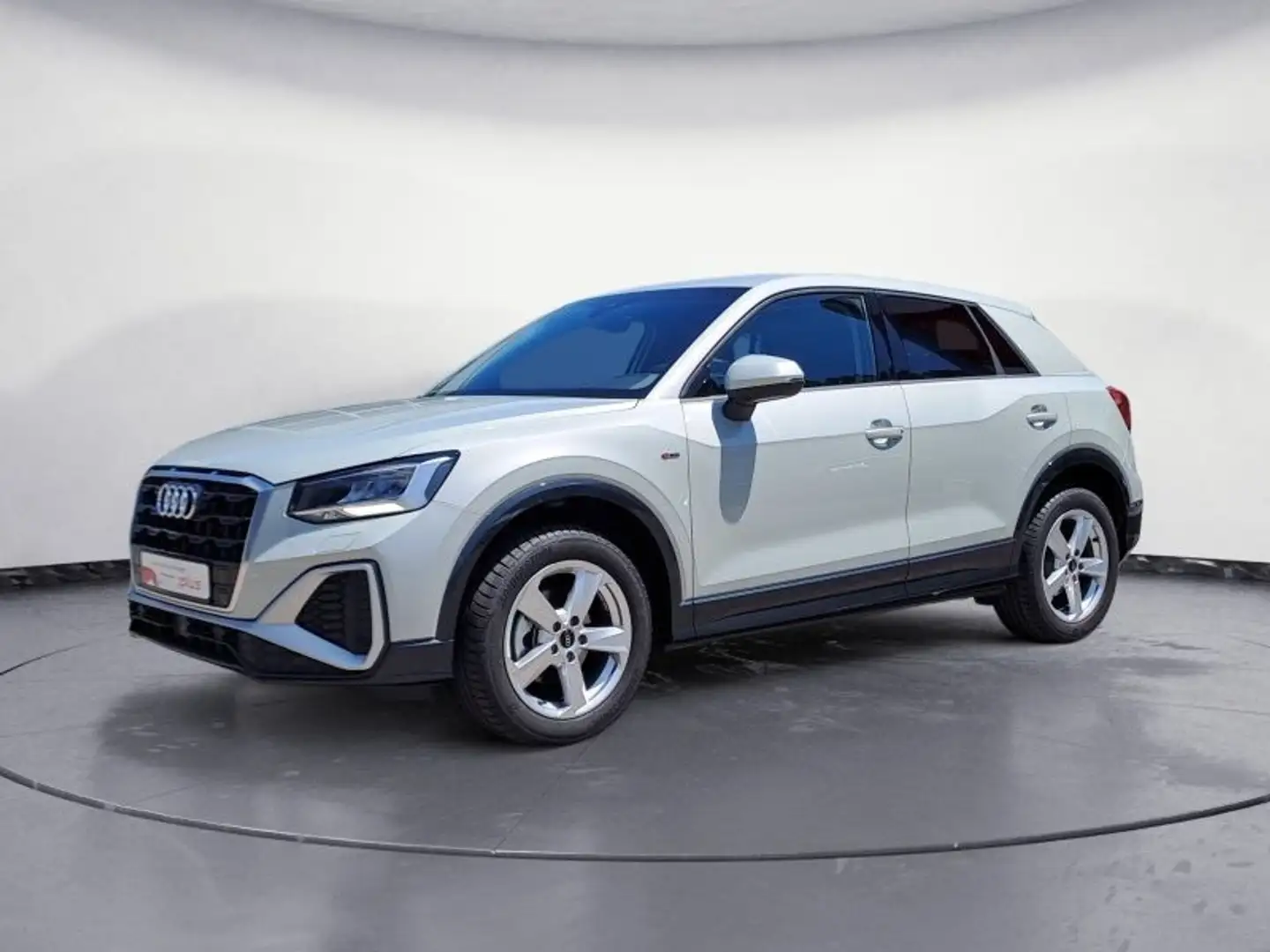Audi Q2 35 TFSI S tronic S line Klima Sitzheizung Silber - 2