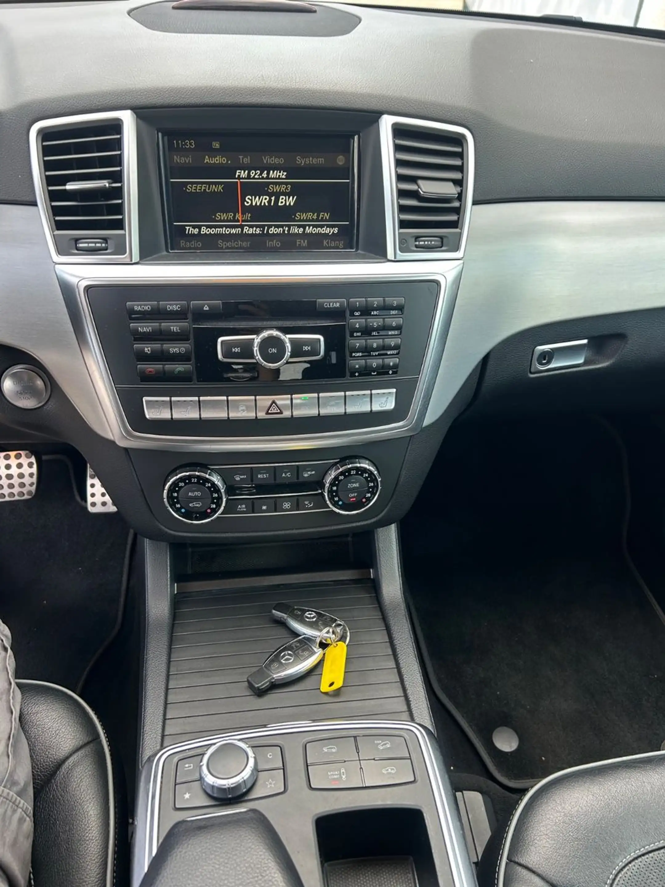Mercedes-Benz ML 350 ML ML 350 BlueEfficiency 4Matic — photo 11