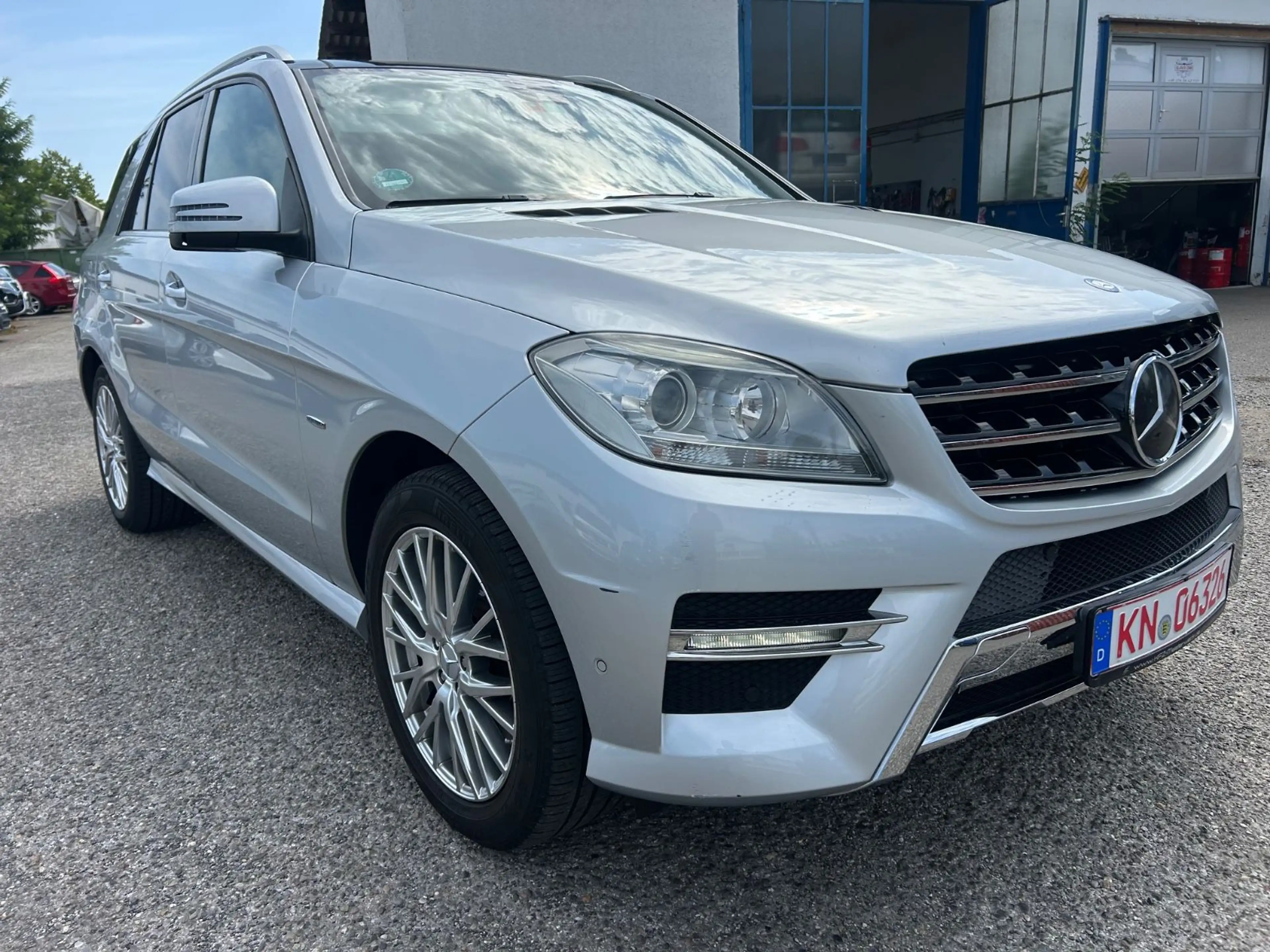 Mercedes-Benz ML 350 ML ML 350 BlueEfficiency 4Matic — photo 3