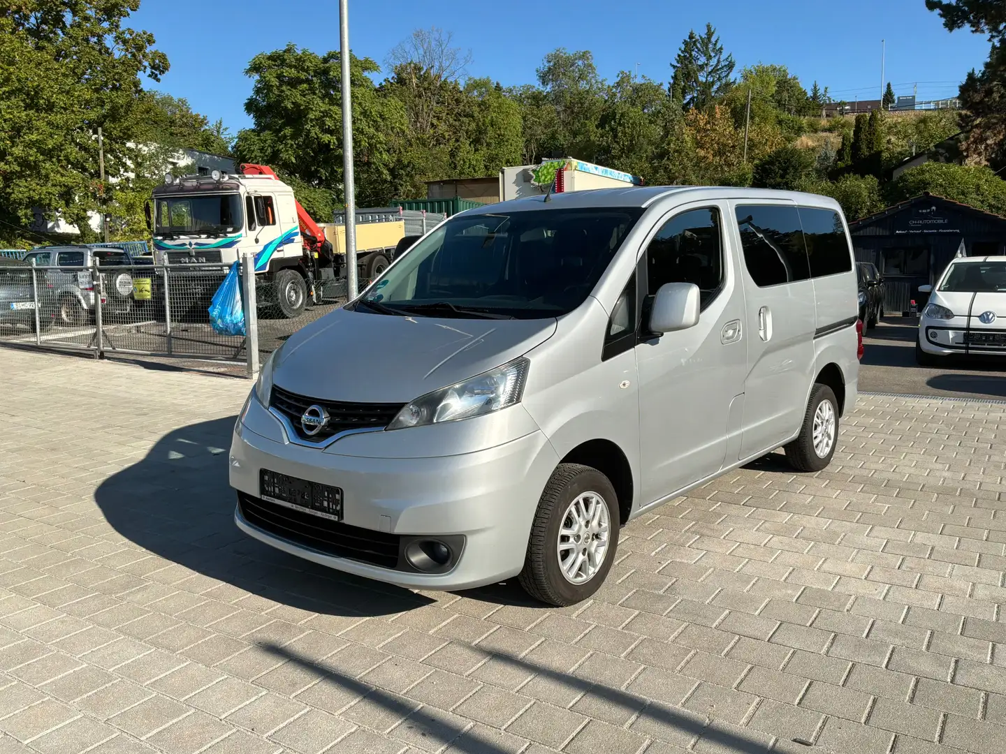 Nissan Evalia Evalia Tekna Grau - 2