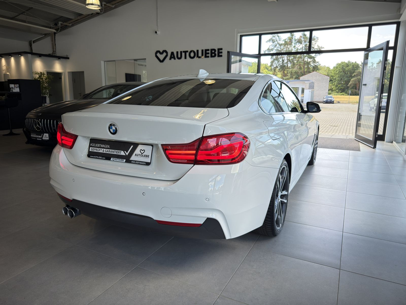 BMW 420 4er Coupe d M Sport LED*PDC*NAVI*GLASDACH — photo 3