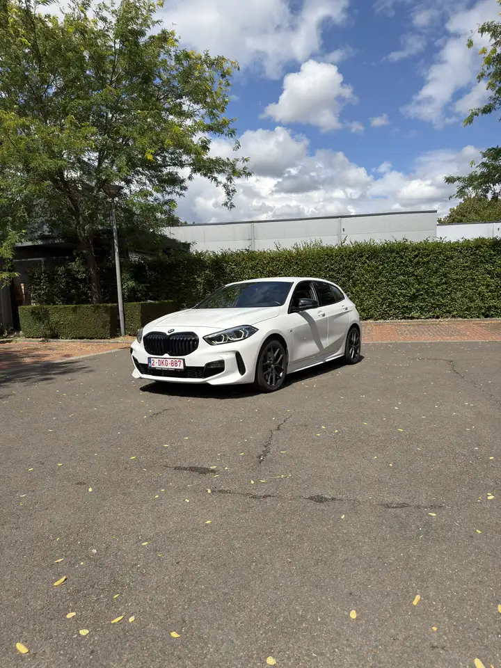 BMW 120