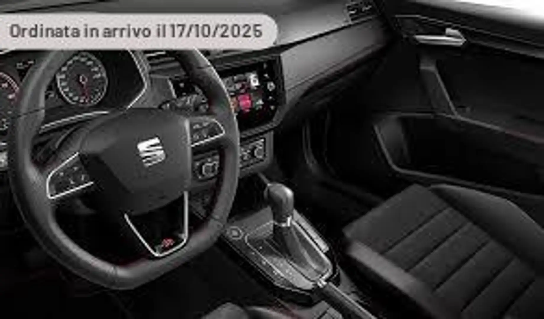 SEAT Arona 1.0 EcoTSI Style Argento - 2