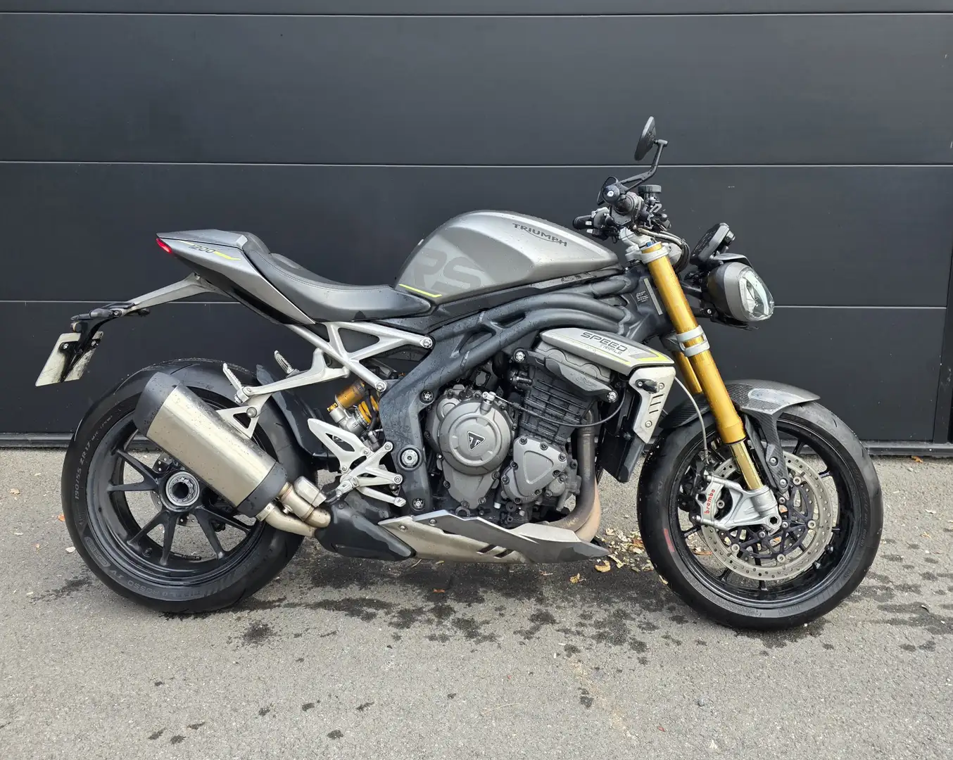 Triumph Speed Triple 1200 RS Gris - 2