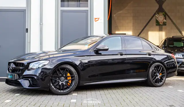 Mercedes-Benz E 63 AMG S 4Matic PANO | KERAMISCH | CARBON | KUIPSTOELEN |