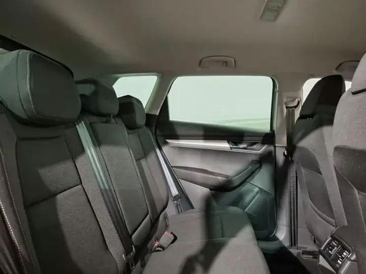 Škoda Karoq 2026, foto 6