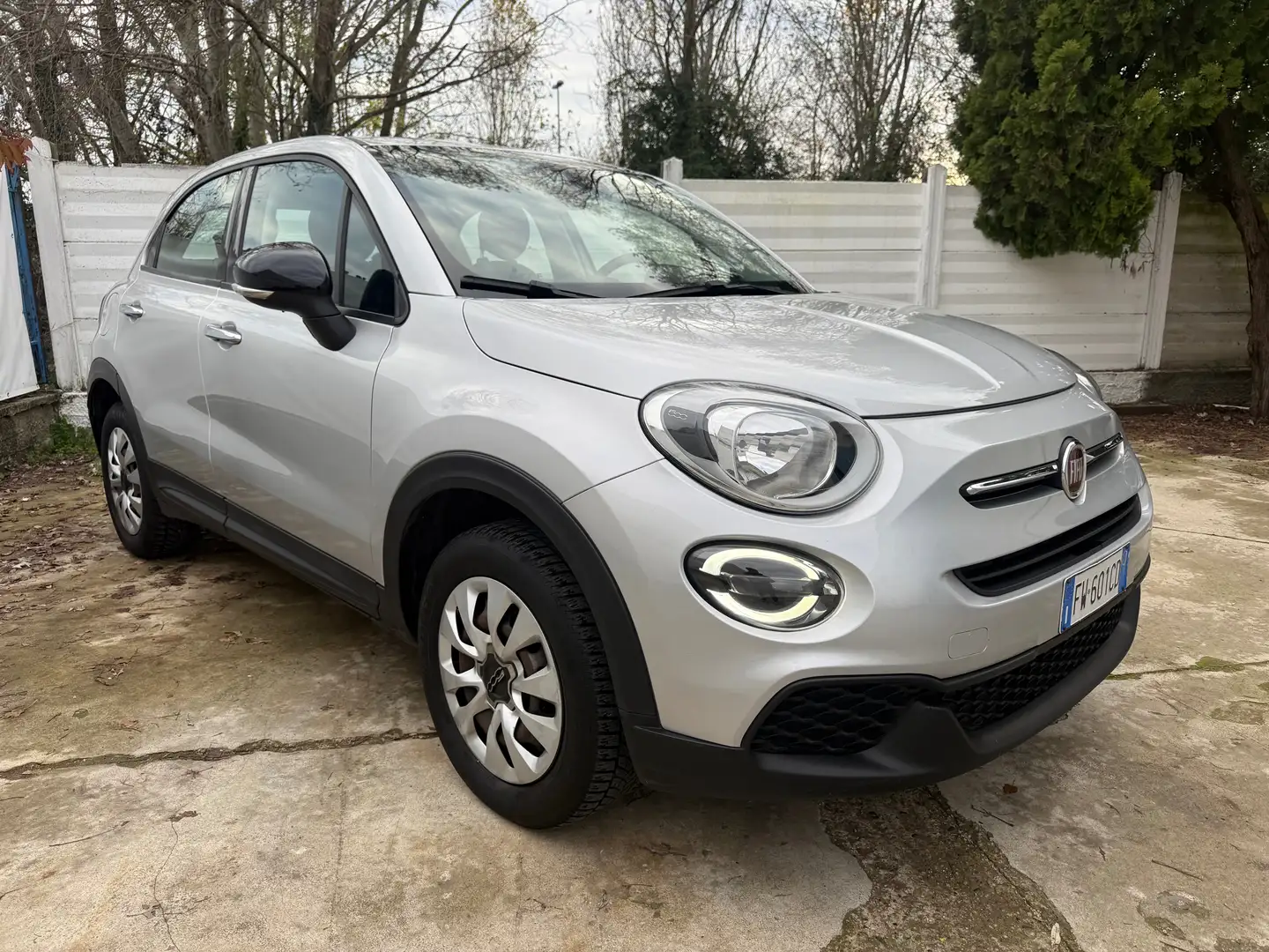 Fiat 500X 500 X 2018 1.6 e-torq Urban 4x2 110cv Silber - 2