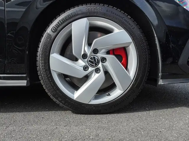 Volkswagen Golf view 7