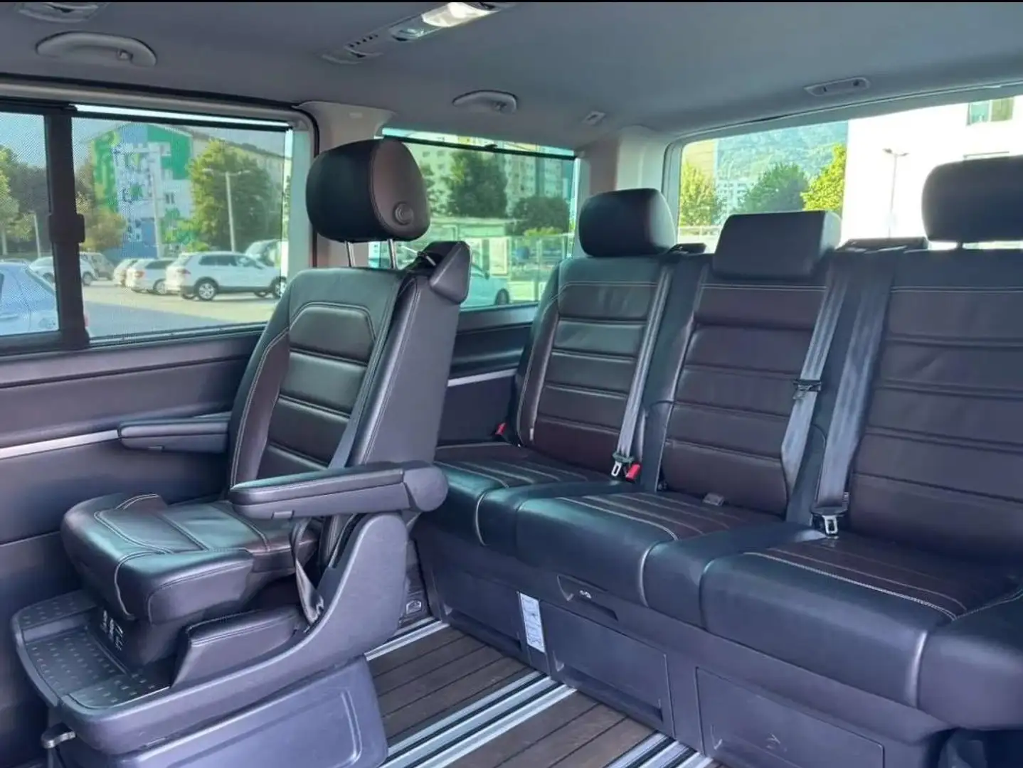 Volkswagen T6 Multivan Multivan Highline 2,0 TDI 4Motion BMT DSG Highline Blau - 2