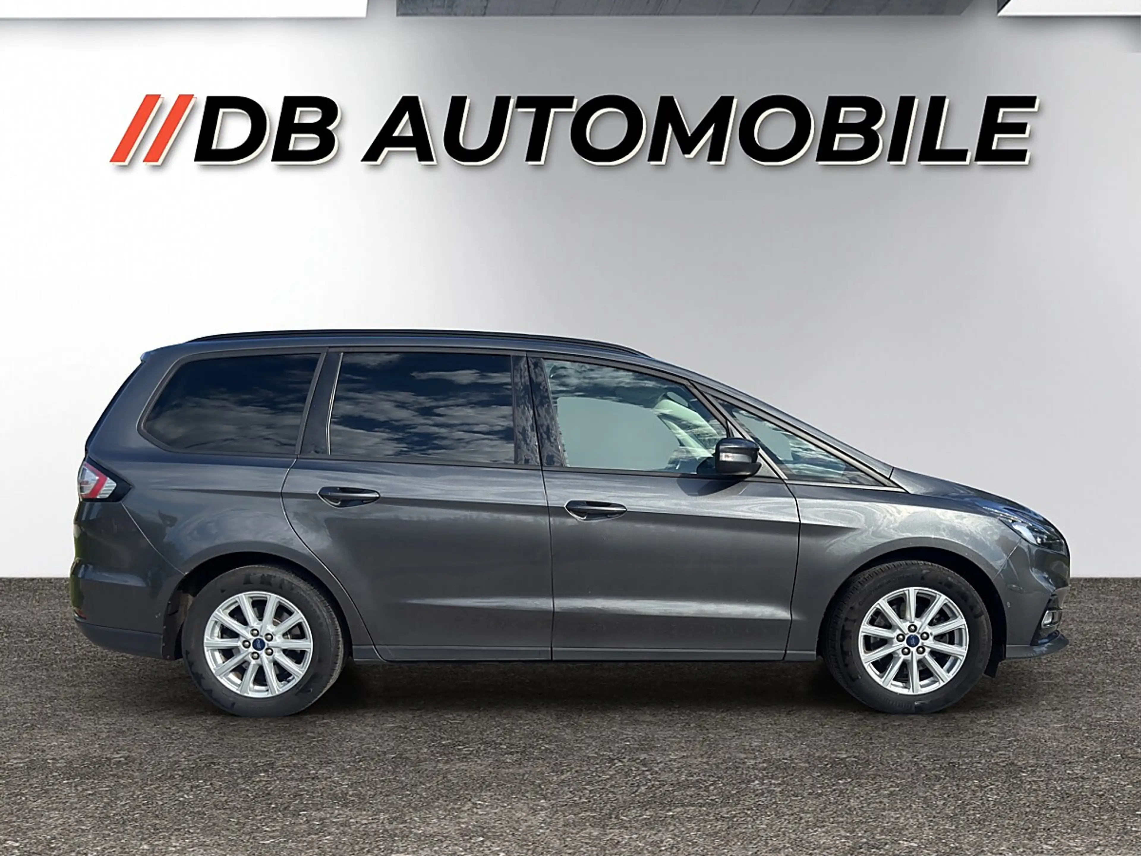 Ford Galaxy 2,0 EcoBlue Aut. *Rückfahrkame — photo 4