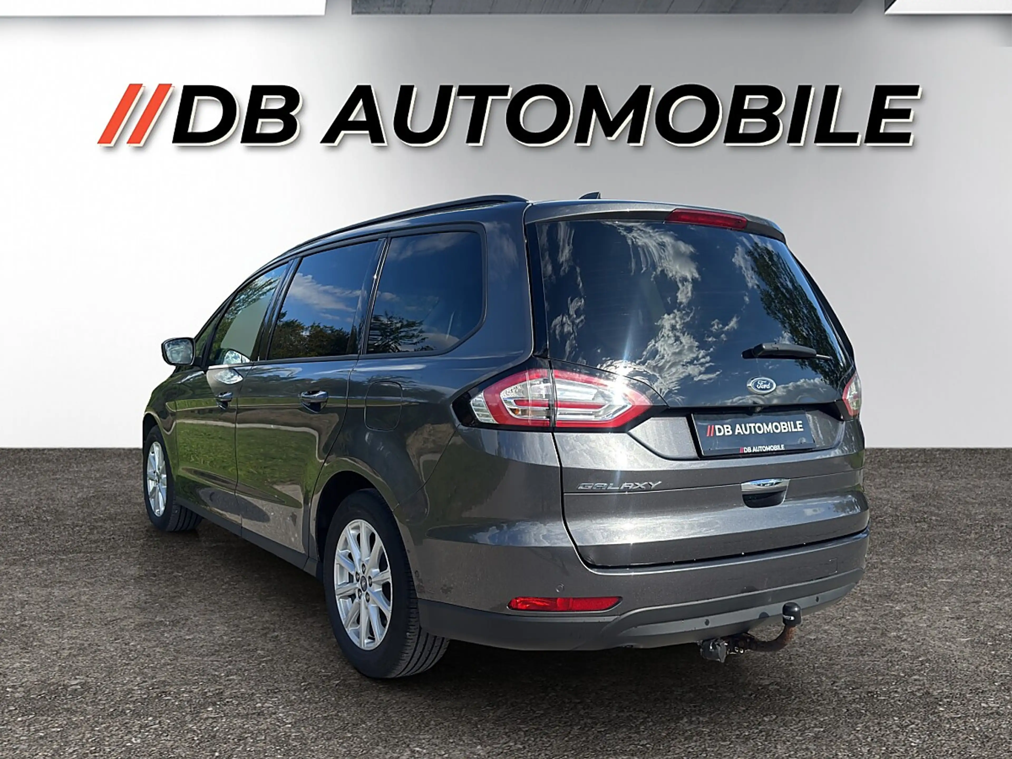 Ford Galaxy 2,0 EcoBlue Aut. *Rückfahrkame — photo 7