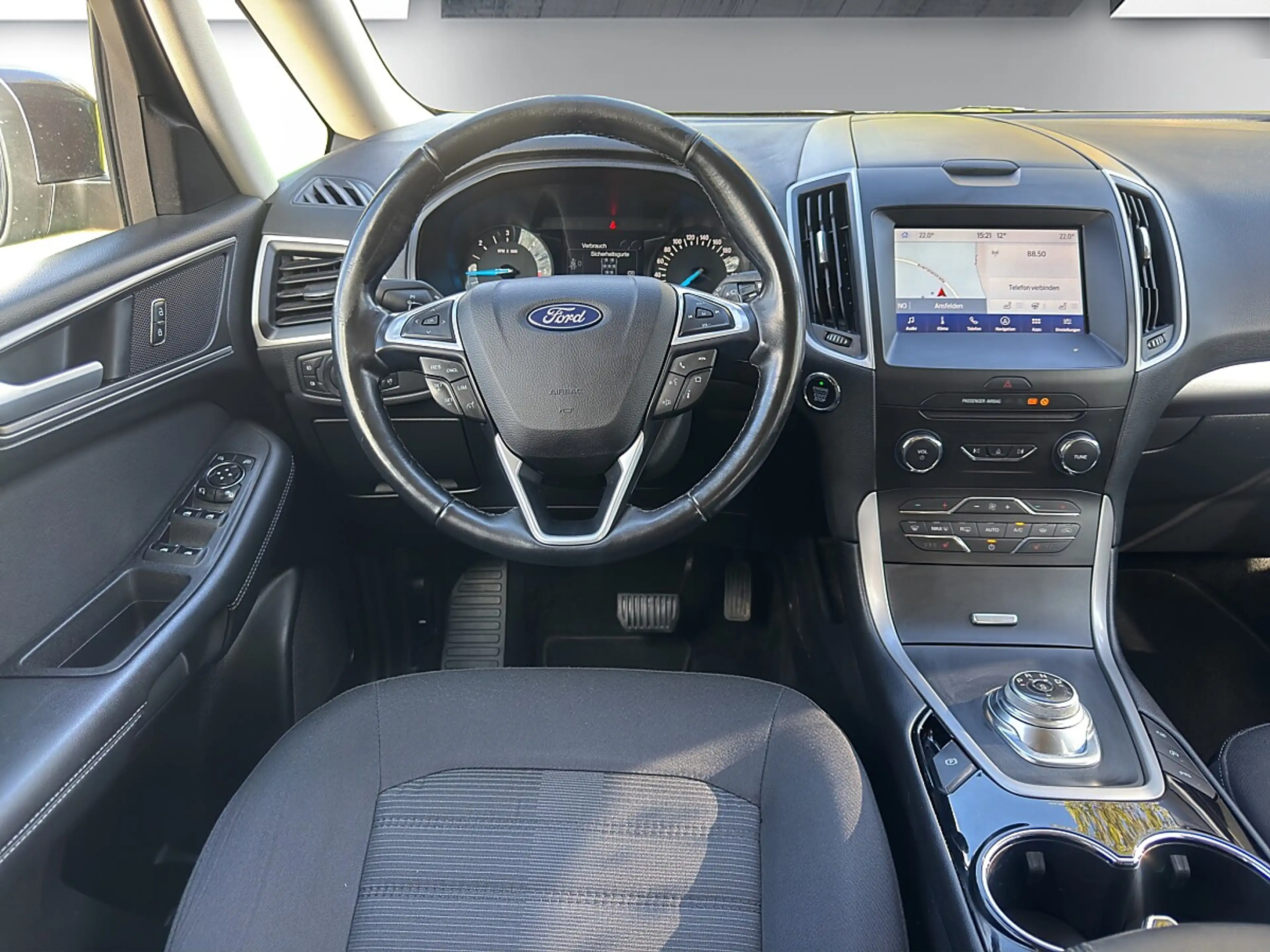 Ford Galaxy 2,0 EcoBlue Aut. *Rückfahrkame — photo 15