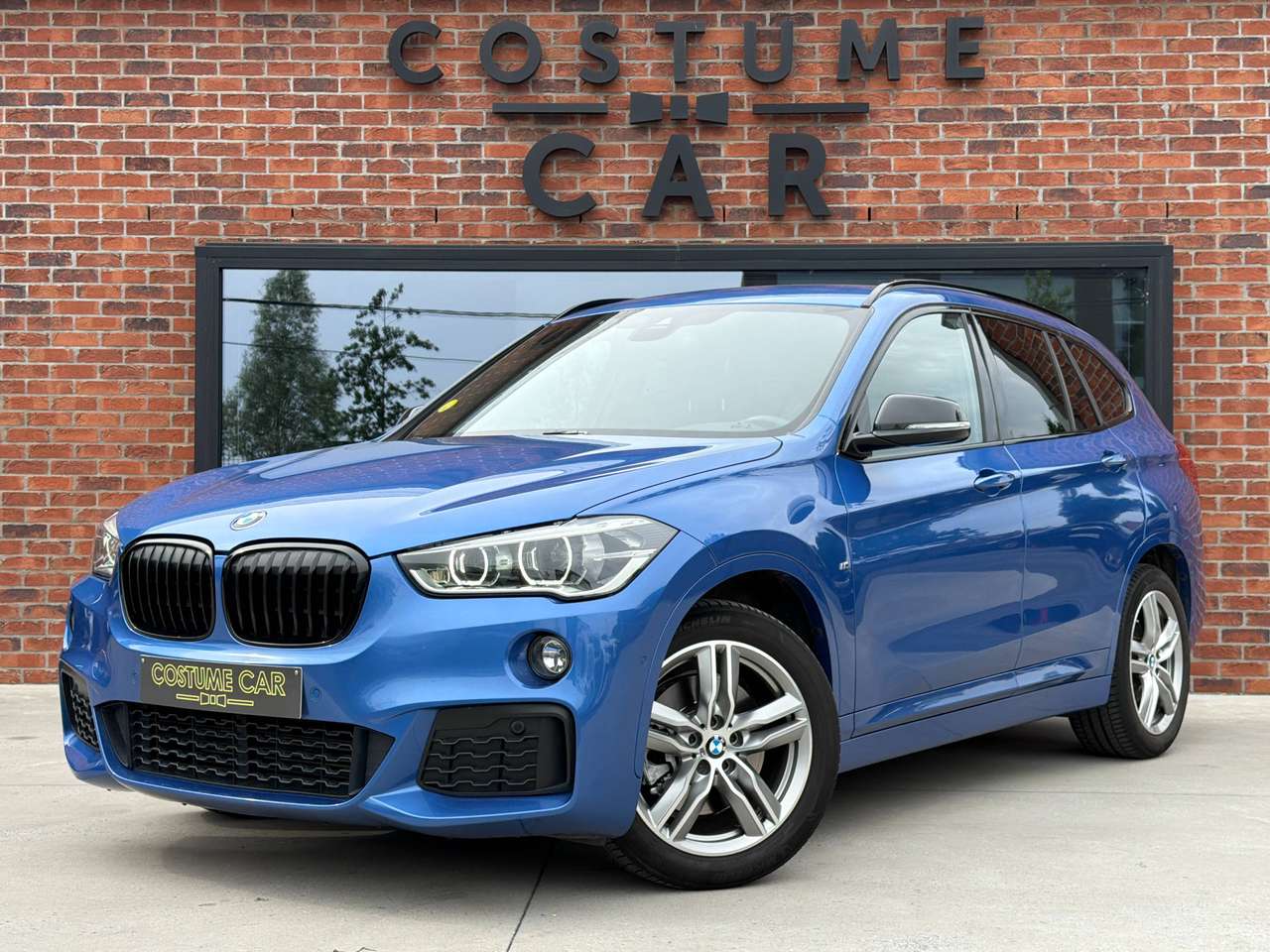 BMW X1 Pack M – Sg chauff – Caméra – Alcantara – xDrive