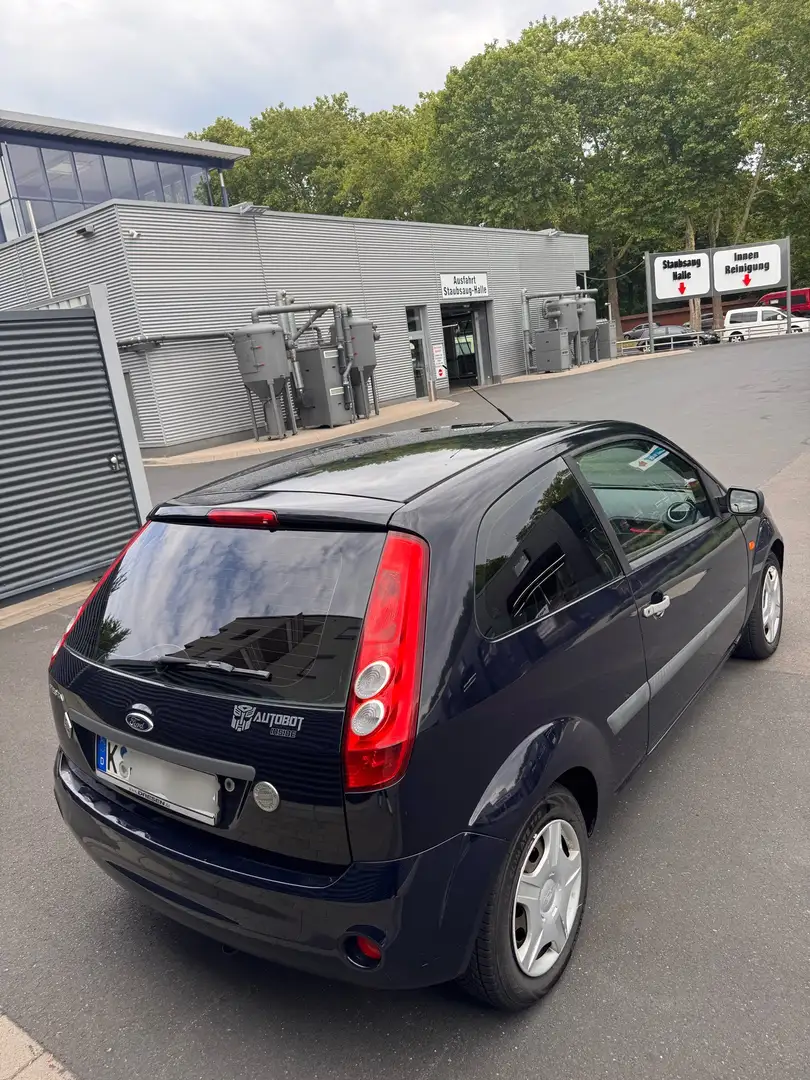 Ford Fiesta - 2