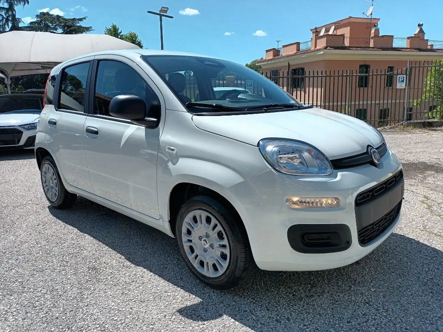 Fiat New Panda 1000 HYBRID 70 CV PACK CITY STEREO USB ITALIA Alb - 1