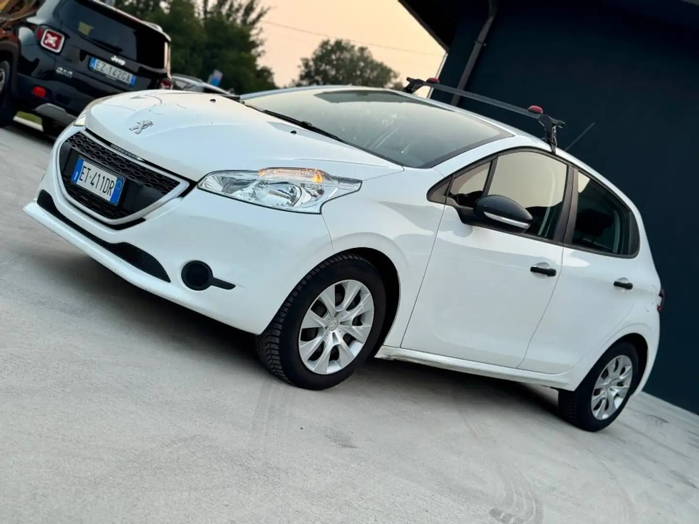 Peugeot 208 1.0 PT (vti) 12v Access 5p - 1