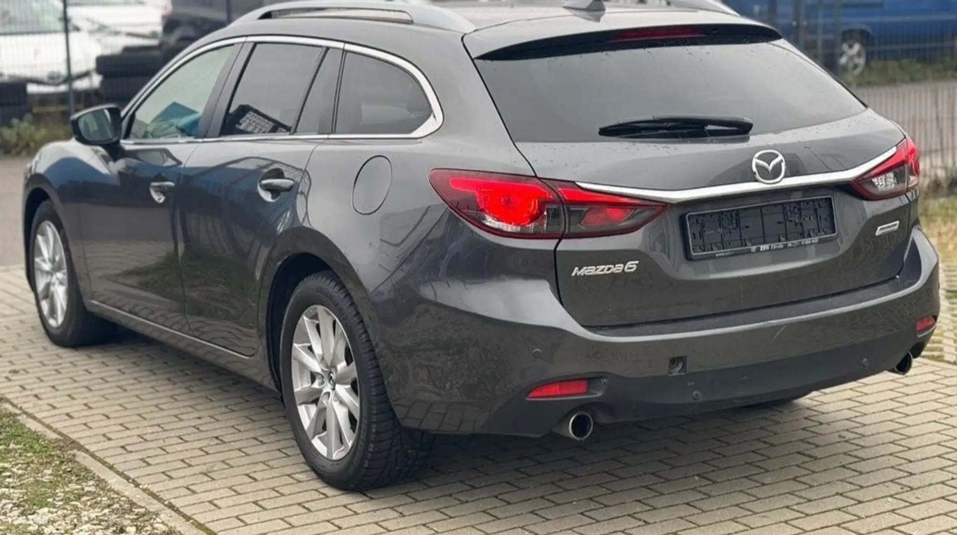 Mazda 6 Kombi SKYACTIV-D 150 Drive i-ELOOP Exclusive-Line - 2
