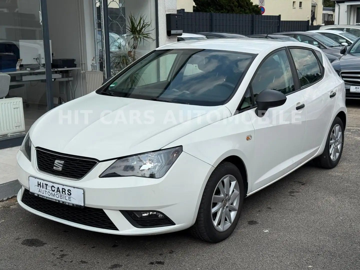 SEAT Ibiza Reference Blanc - 1