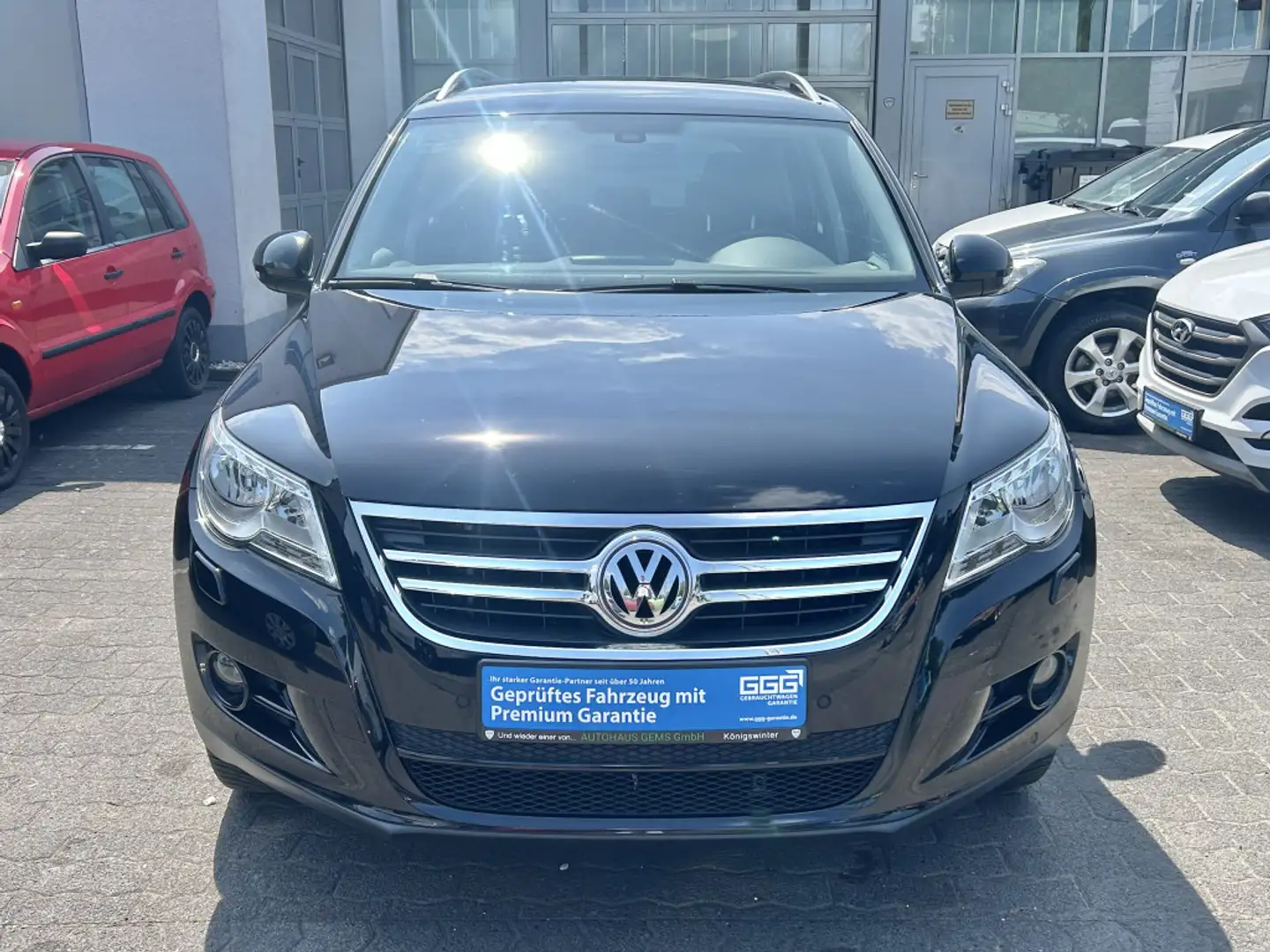 Volkswagen Tiguan Team 4Motion AHK SHZ AUX-IN Schwarz - 2