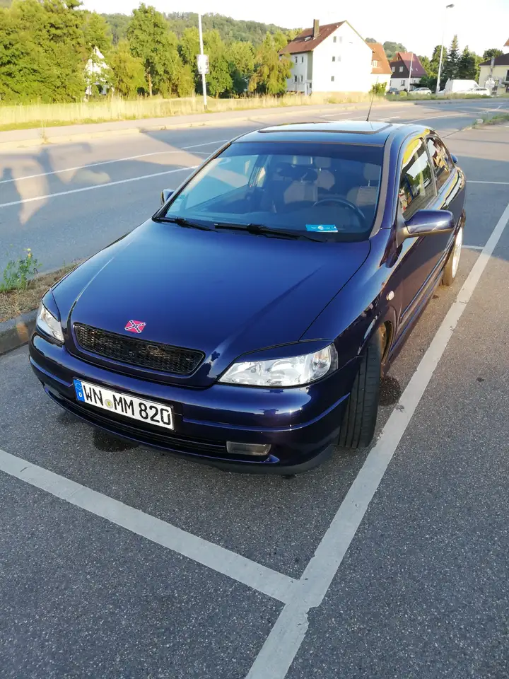 Opel Astra 2.0 Sportive, foto 2