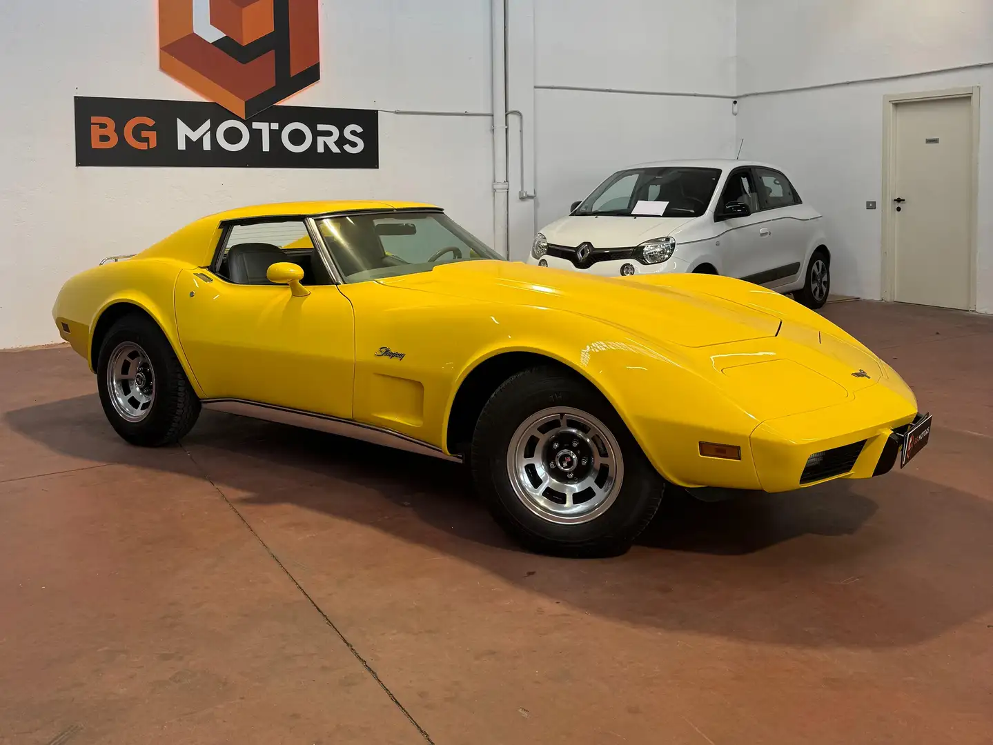 Corvette C3 Stingray Giallo - 2