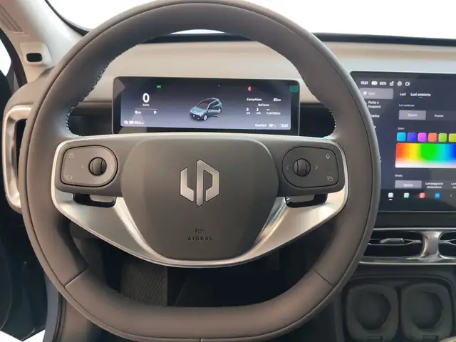 Leapmotor B10 view 5