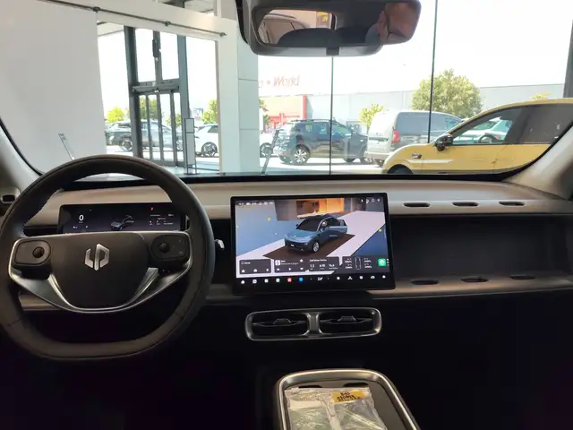 Leapmotor B10 view 7