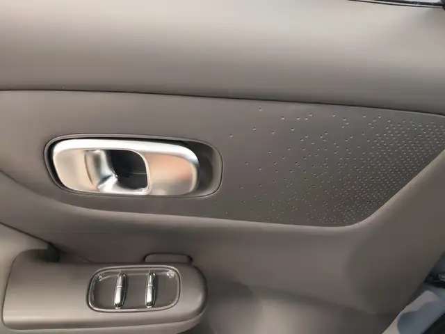 Leapmotor B10 view 9