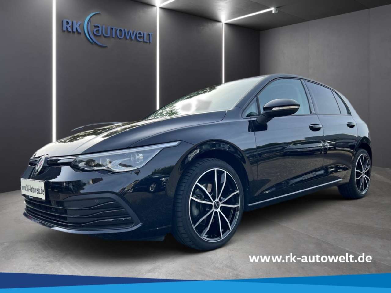 Volkswagen Golf 2020 — VIII United 1.5 TSI BMT Alu 18 Navi PDC SHZ ACC