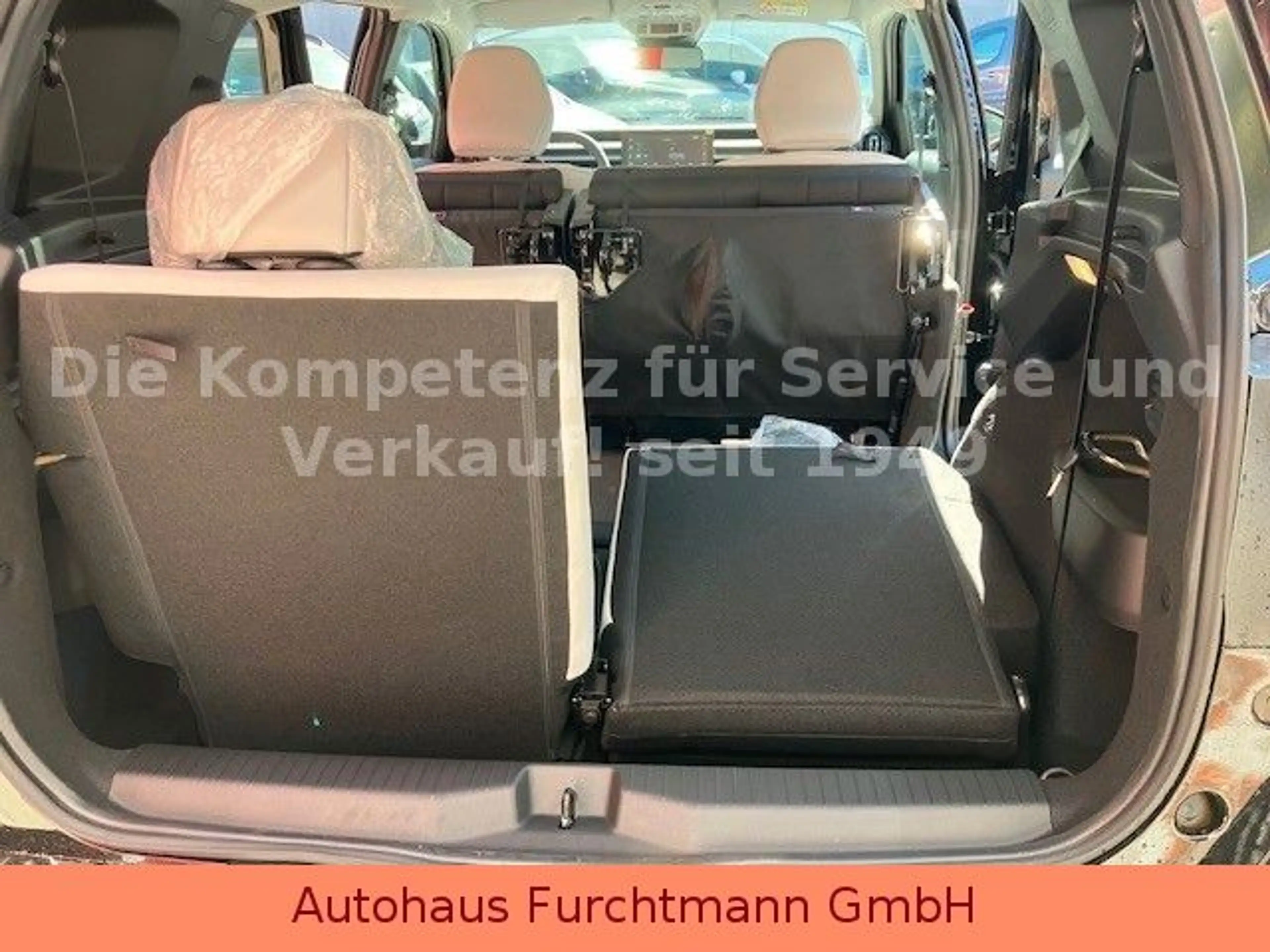 Citroen C3 Aircross Hybrid 145 PLUS e-DCS6 7-Sitzer — photo 10