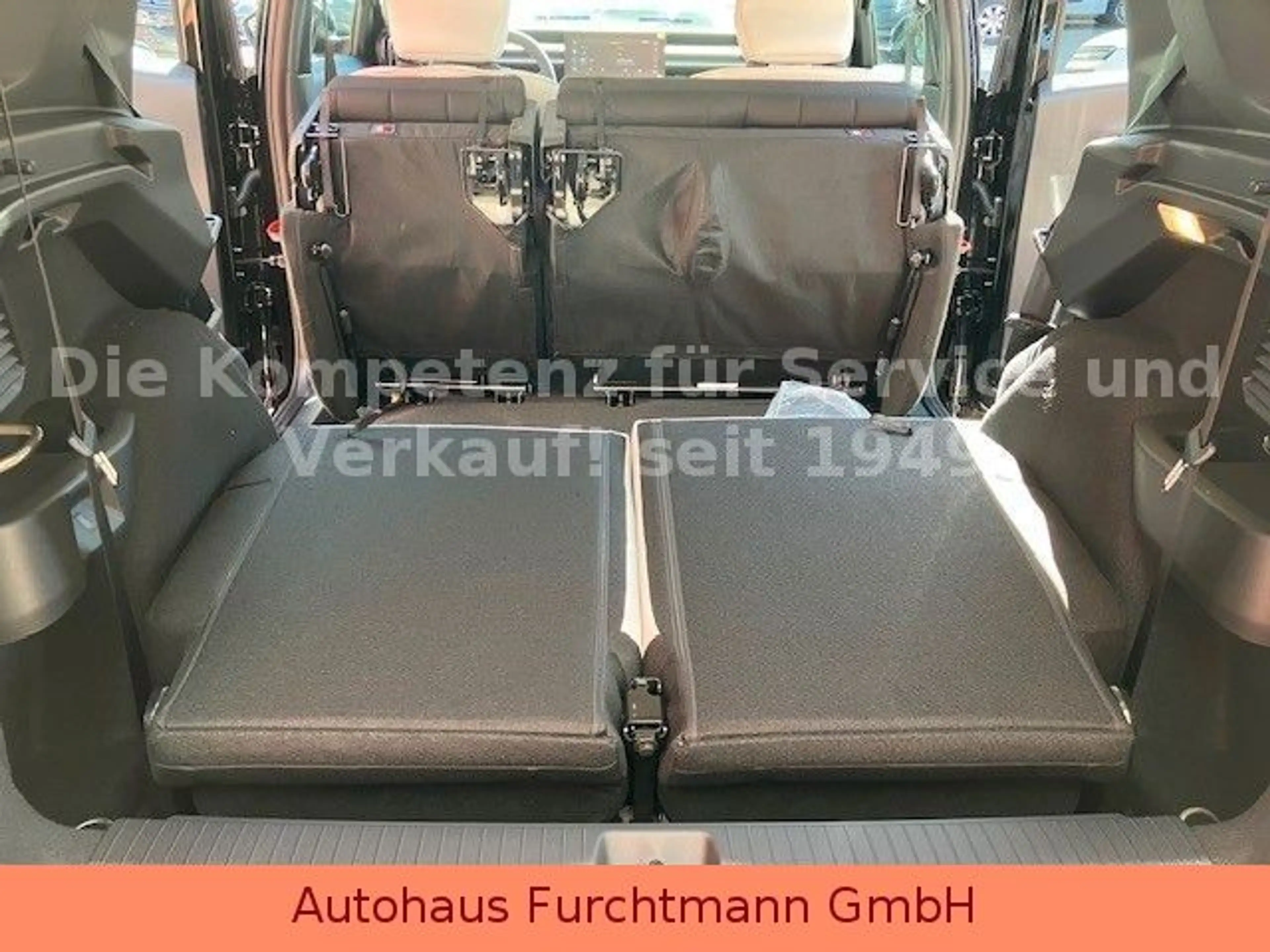 Citroen C3 Aircross Hybrid 145 PLUS e-DCS6 7-Sitzer — photo 11