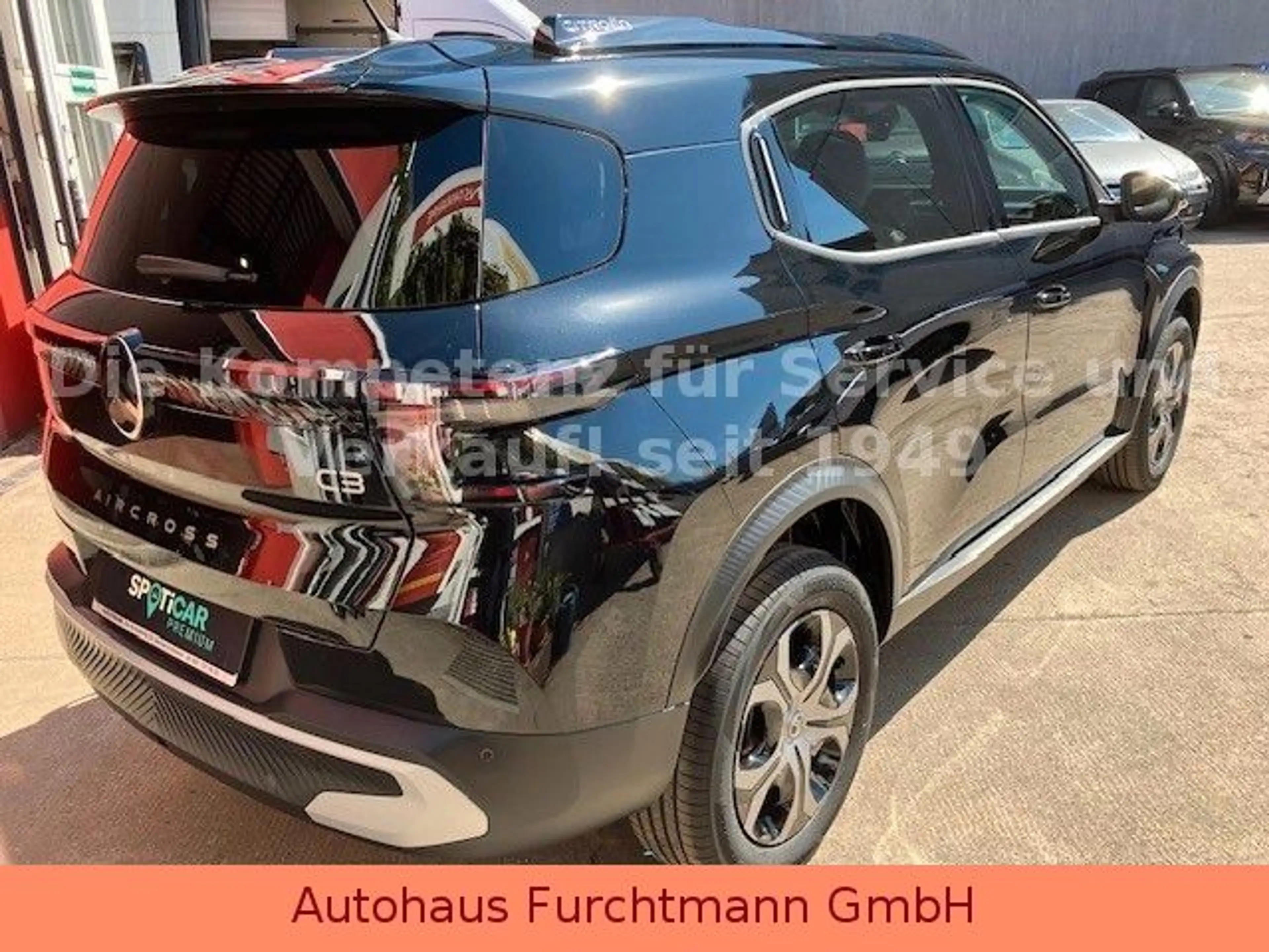 Citroen C3 Aircross Hybrid 145 PLUS e-DCS6 7-Sitzer — photo 6