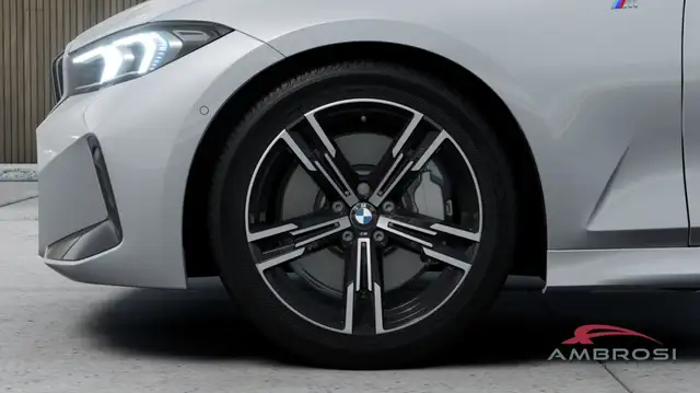 BMW 3 Series view 6