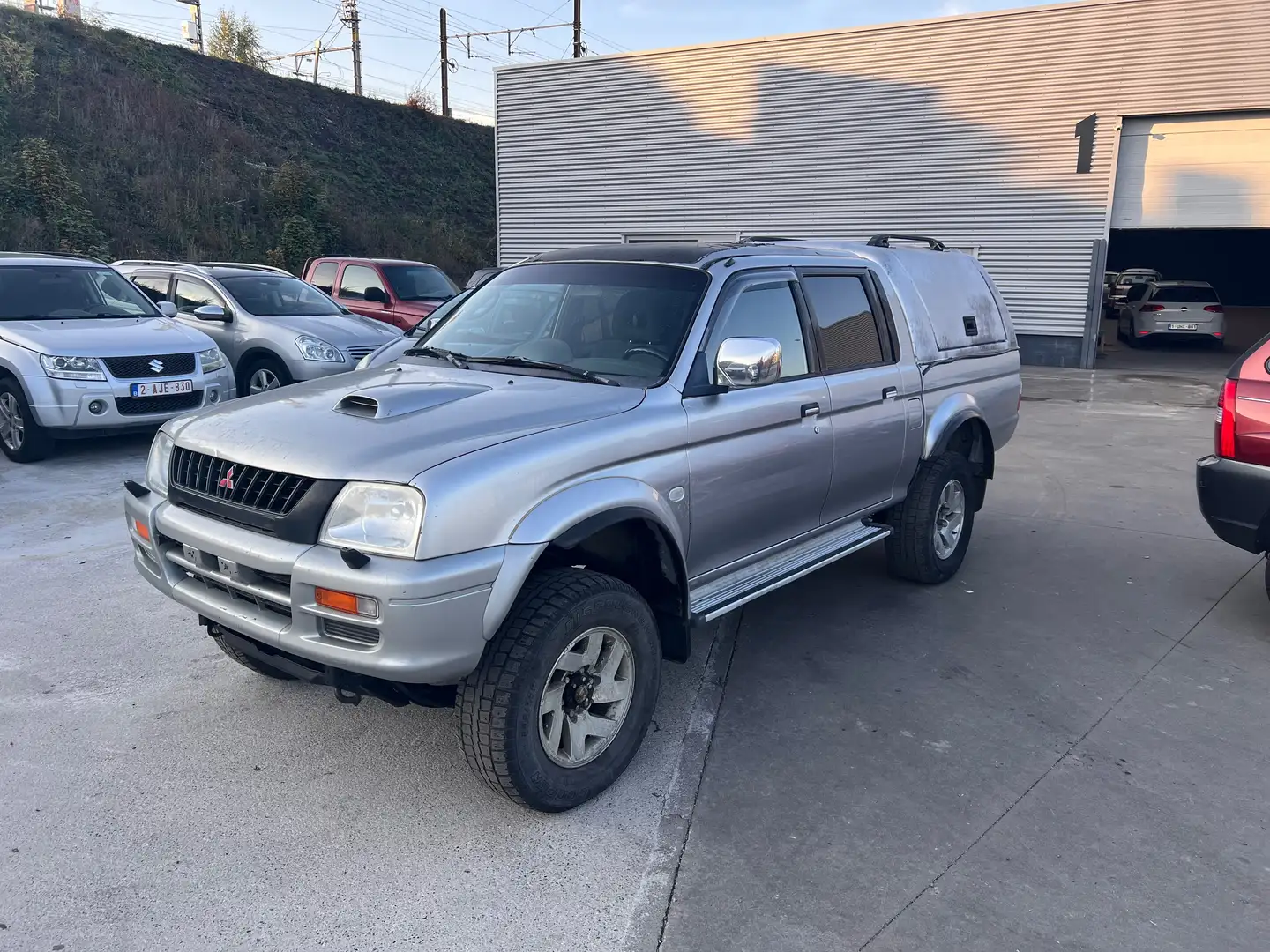 Mitsubishi L200 2.5 Tdint. GLS 4WD Argent - 2