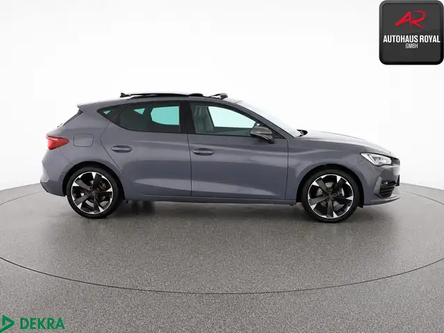 Cupra Leon view 6