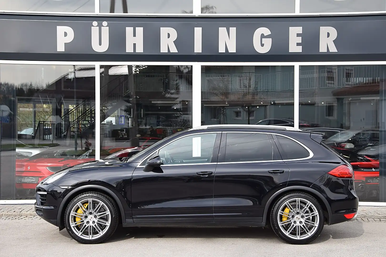 Porsche Cayenne II Turbo Aut. Schwarz - 1
