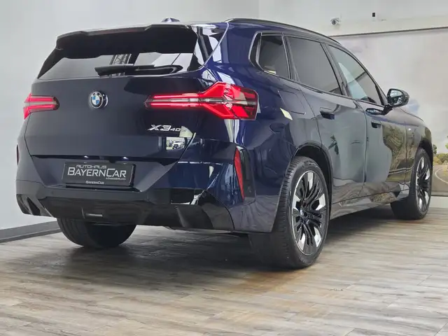 BMW X3 view 6