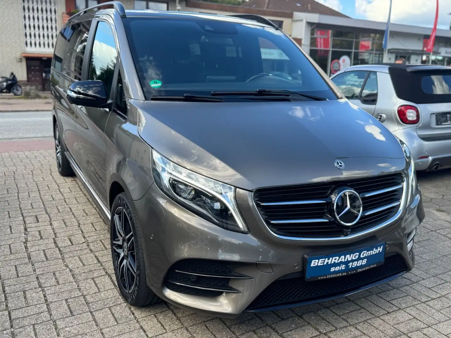 Mercedes-Benz V 220 V250d 4MATIC*AMG-LINE*DISTRO*360°KAMERA*2.HAND Gris - 2