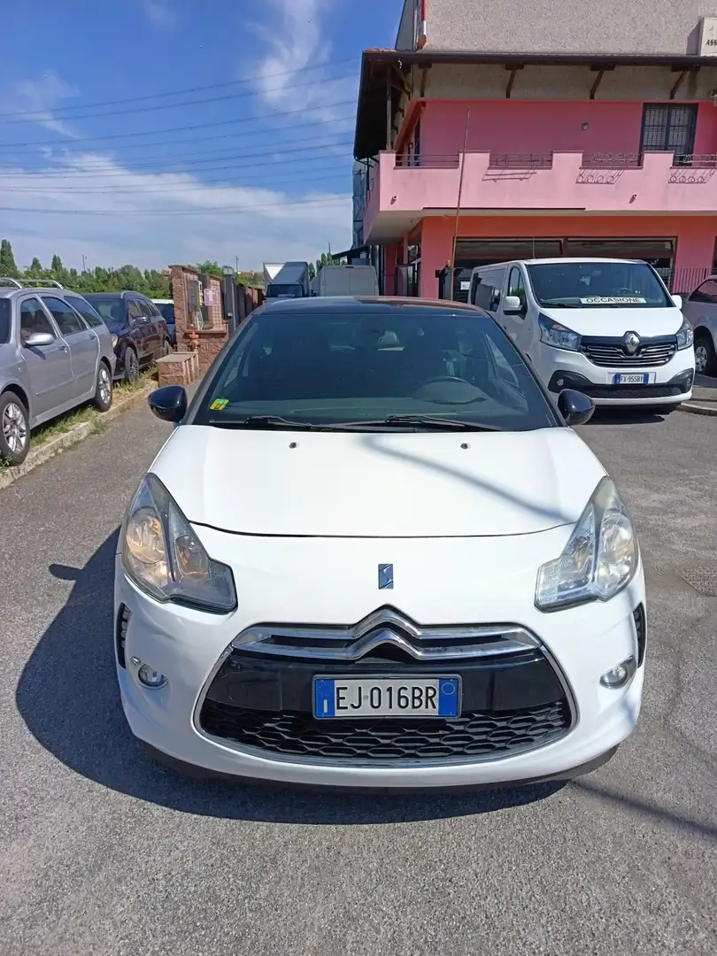 DS Automobiles DS 3 DS 3 1.4 VTi 95 Chic Bianco - 1