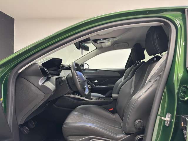 Peugeot 308 — photo 11