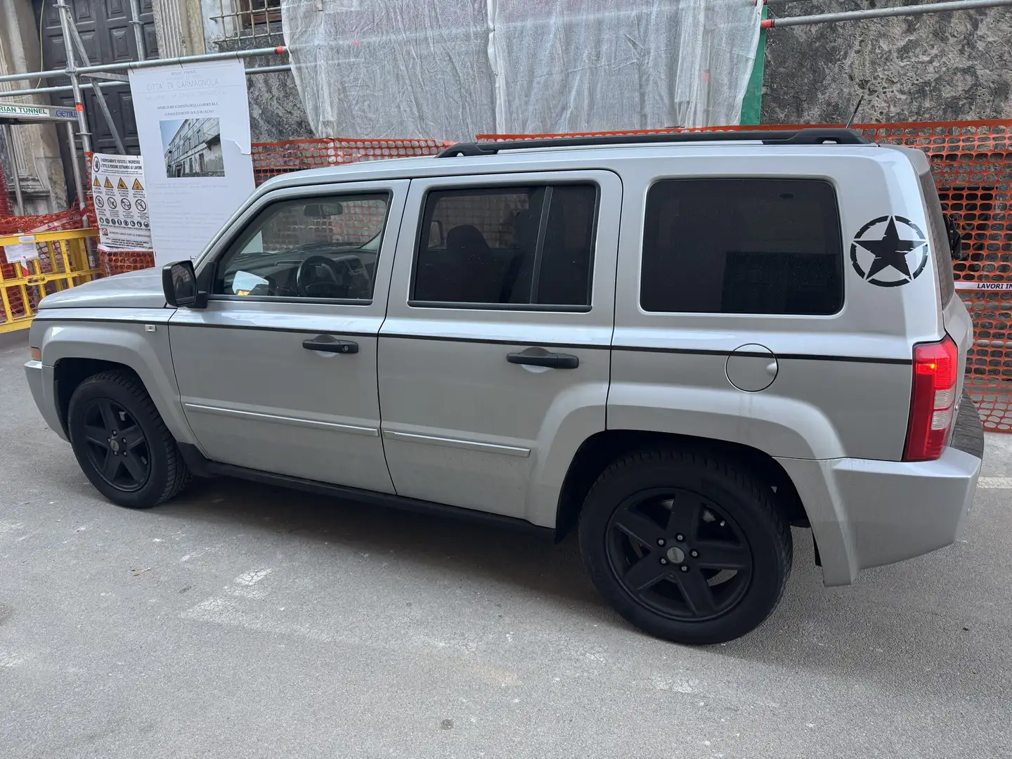 Jeep Patriot 2.0 td Limited 4wd dpf - 1