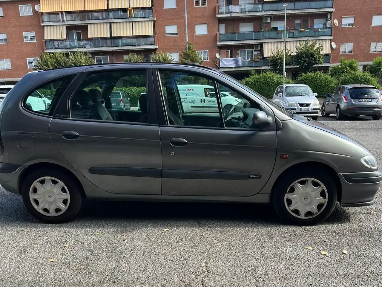 Renault Scenic I 1996 1.6 16v Kaleido GPL, foto 3