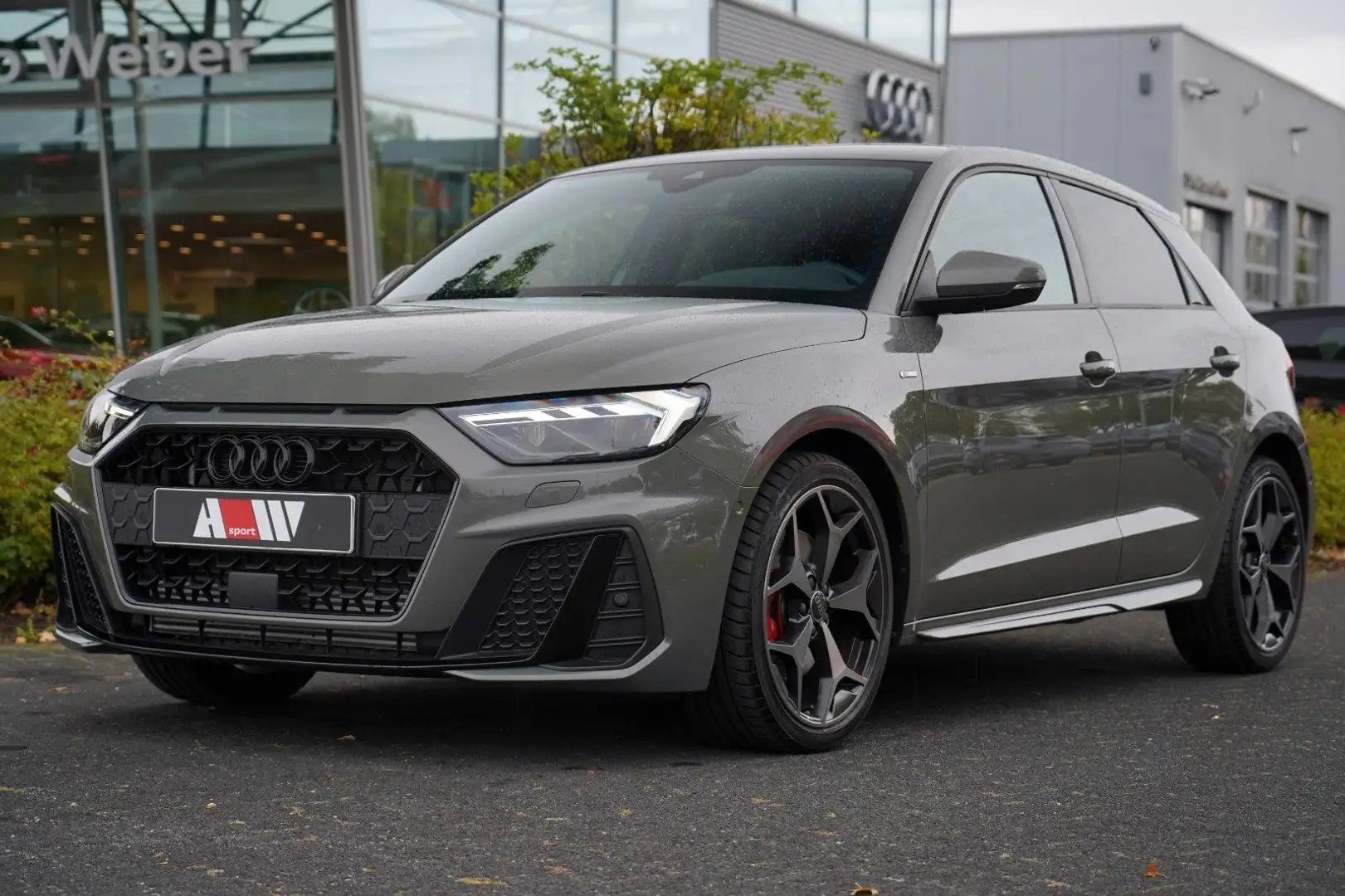 Audi A1 Sportback 40TFSI SLINE SONOS NAVI KAMERA EA8 Grau - 2