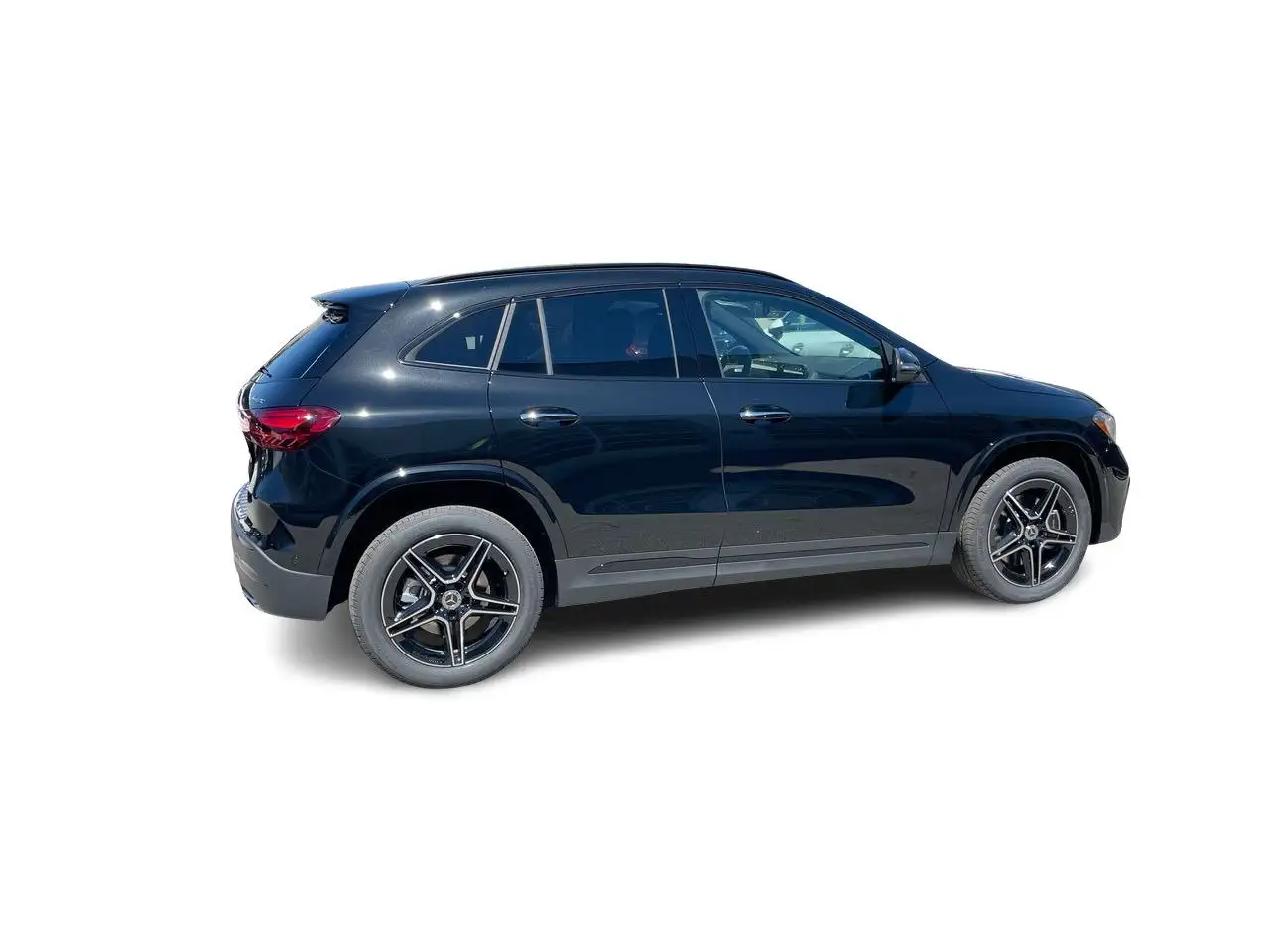 Mercedes-Benz GLA снимка Mercedes-Benz GLA