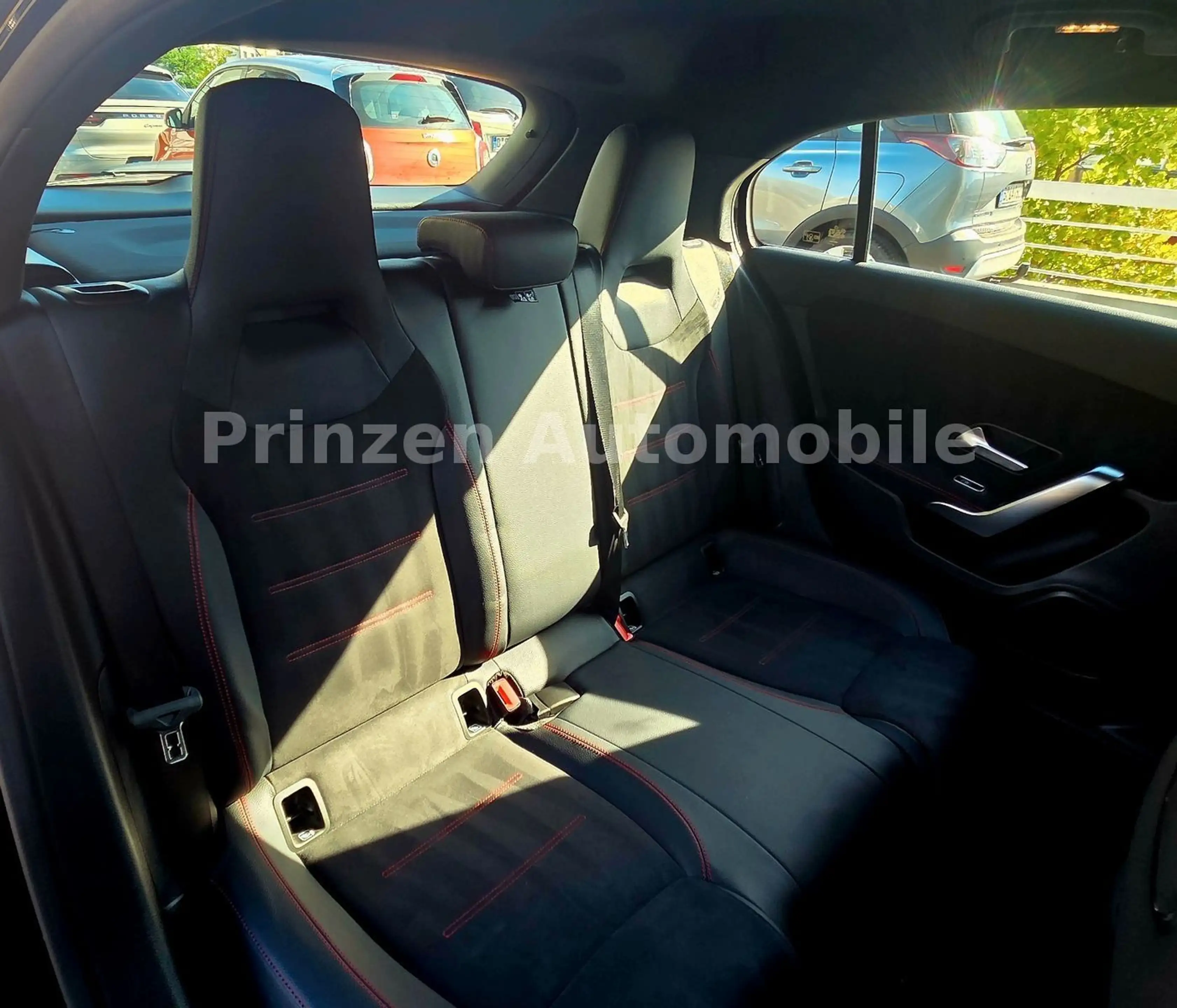 Mercedes-Benz A 220 d*Amg*Spur*Acc*R.Kamera*Led*Stzgh*Keyless — photo 15