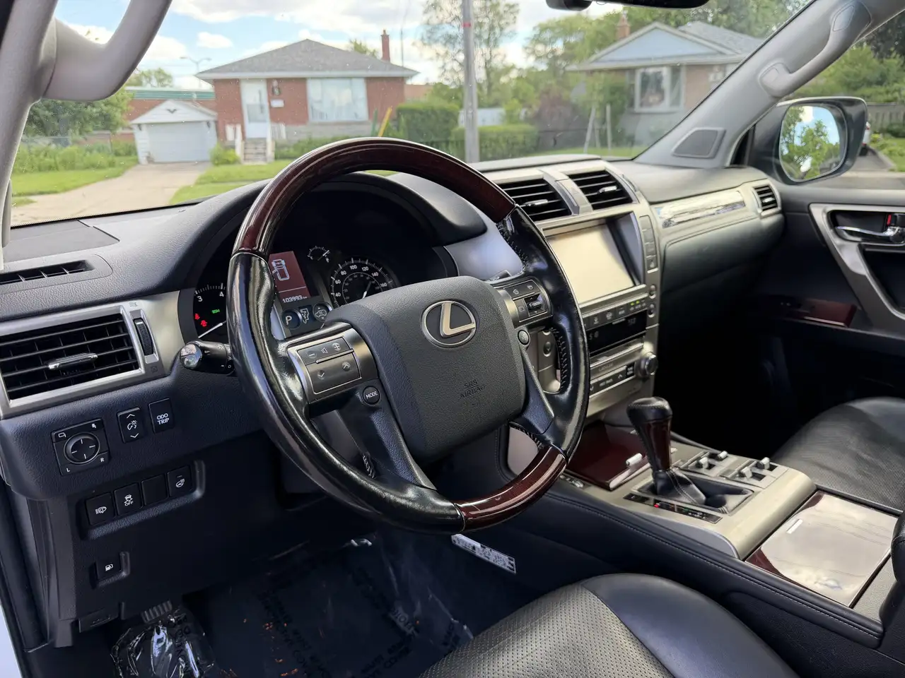 Lexus GX photo Lexus GX