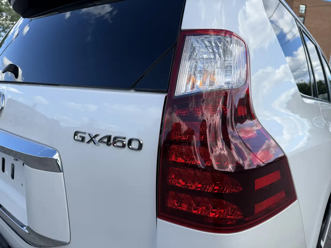Lexus GX photo Lexus GX